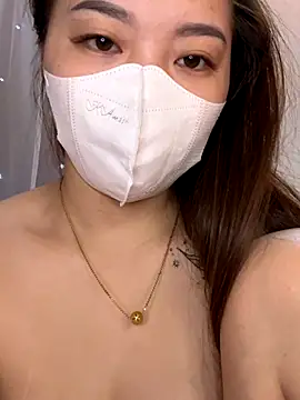 helo-kitty online show from December 19, 12:17 am