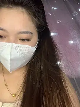 Snapshot of helo-kitty chatting on January 16, 8:51 am helo-kitty online show from January 16, 8:51 am