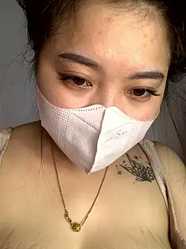 Snapshot of helo-kitty chatting on January 16, 8:57 pm helo-kitty online show from January 16, 8:57 pm