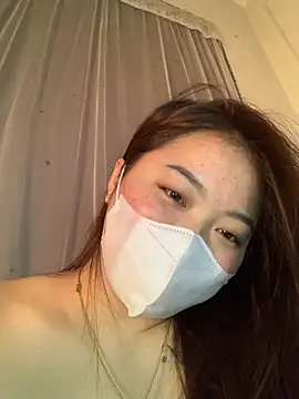 Snapshot of helo-kitty chatting on February 2, 2:16 pm helo-kitty online show from February 2, 2:16 pm