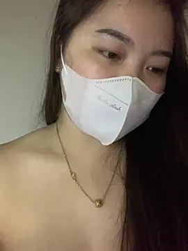 Snapshot of helo-kitty chatting on February 18, 3:52 pm helo-kitty online show from February 18, 3:52 pm