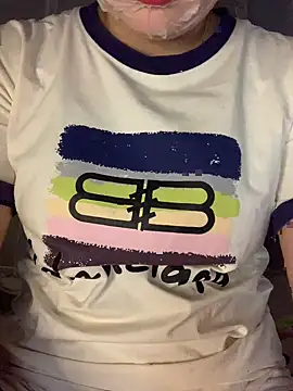 helo-kitty online show from April 4, 1:52 pm