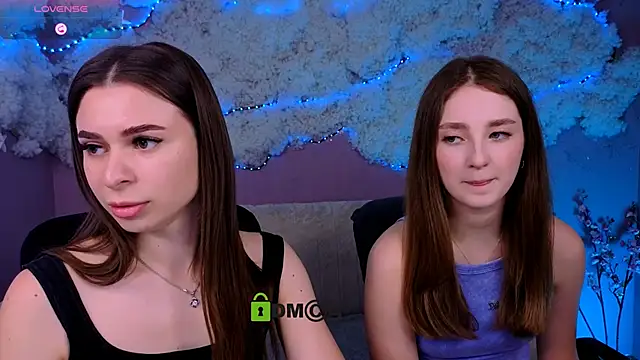 Snapshot of alisabliss chatting on June 2, 9:11 am alisabliss online show from June 2, 9:11 am