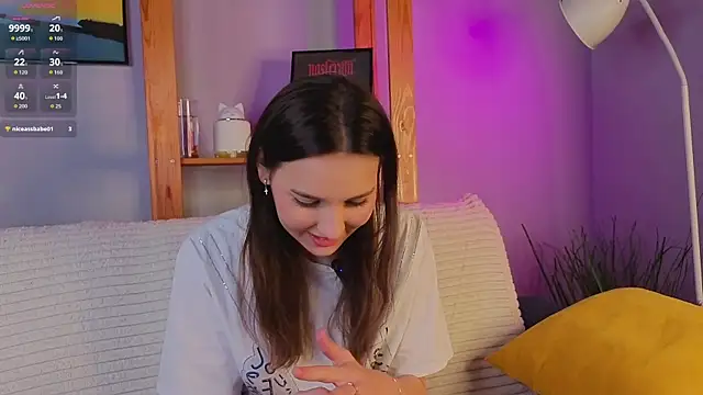 KateCahee online show from December 17, 1:22 am