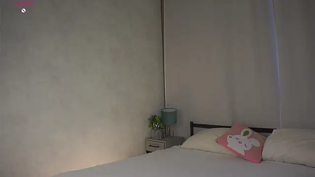 MelodyBaur online show from April 12, 12:32 pm