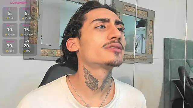 Mr Strike online show from October 24, 2:41 am