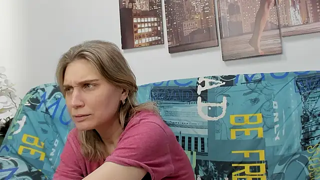 Tenderly Sophie online show from February 22, 1:29 am