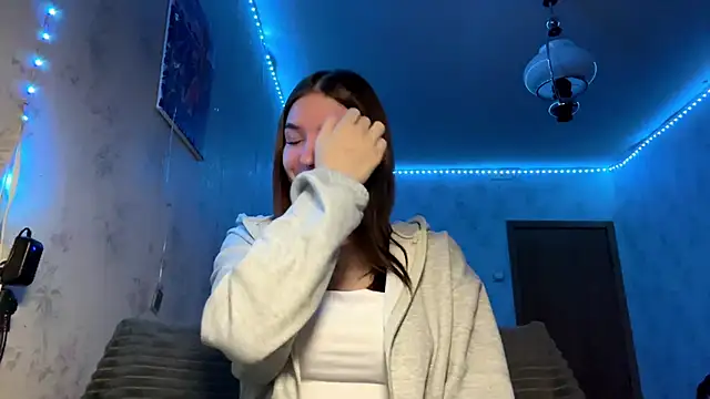 Beauty miIa online show from November 3, 9:16 pm