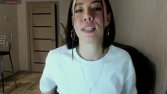 twinkle rosie online show from October 25, 6:57 pm