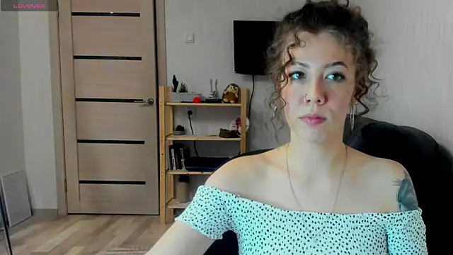 twinkle rosie online show from January 11, 6:13 pm