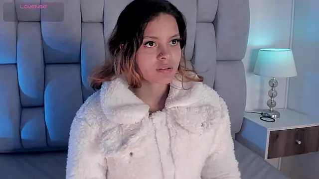 Amatista desire online show from January 14, 12:33 pm