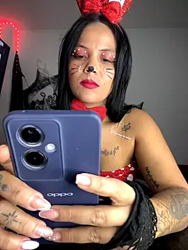 tattyHot95 online show from November 1, 6:21 pm