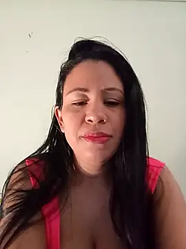 LeilaTaylor online show from January 17, 3:50 pm