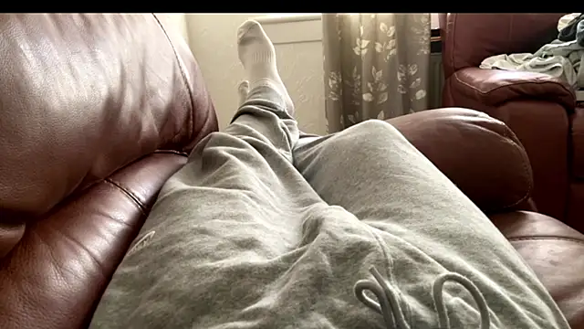 irnbru77 online show from November 24, 1:22 pm