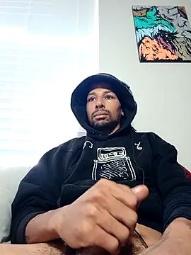 Snapshot of BigPrettyDick777 chatting on February 10, 5:39 pm BigPrettyDick777 online show from February 10, 5:39 pm