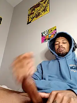 Snapshot of BigPrettyDick777 chatting on February 22, 7:01 pm BigPrettyDick777 online show from February 22, 7:01 pm