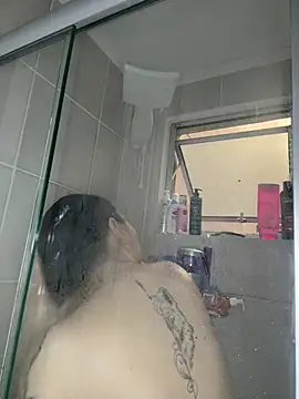 dorneles20 online show from January 31, 10:08 pm