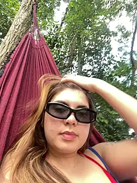 dorneles20 online show from February 9, 4:44 pm