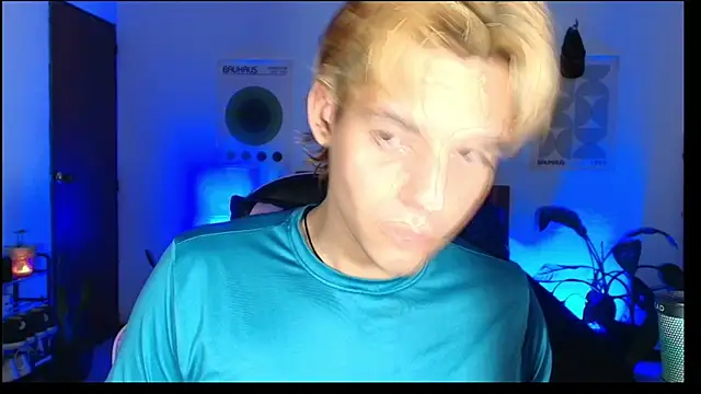 Habel  moretti online show from February 26, 7:02 pm