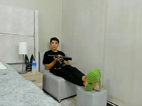 jupiter 333 online show from December 3, 5:00 pm