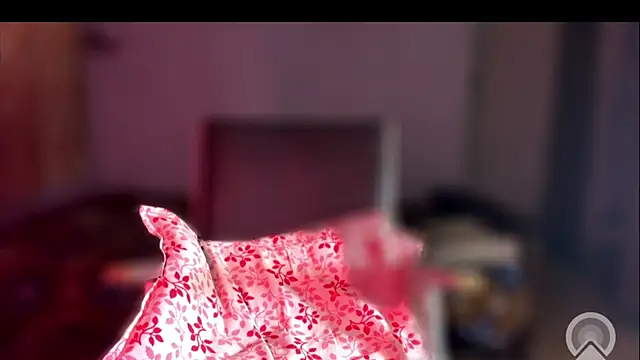 GiggleNGrind online show from November 13, 9:36 pm