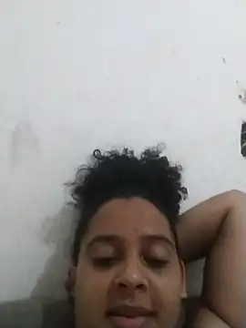 A gostosa25 online show from January 12, 7:41 pm