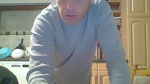 tommy3300 online show from November 6, 4:46 am