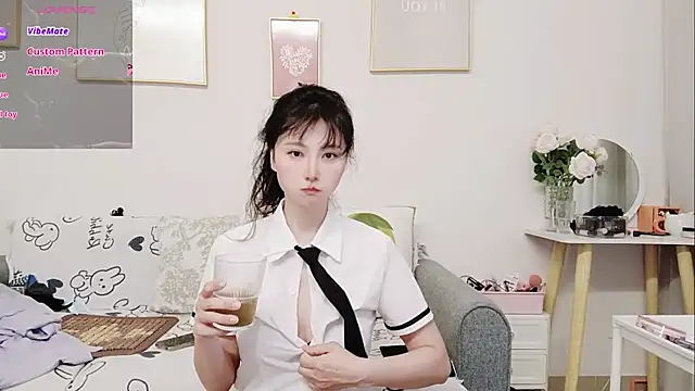 yuyan3929 online show from June 4, 1:55 am