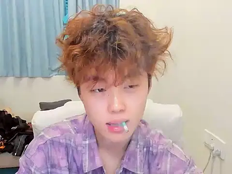 L1kuto online show from November 3, 12:39 pm