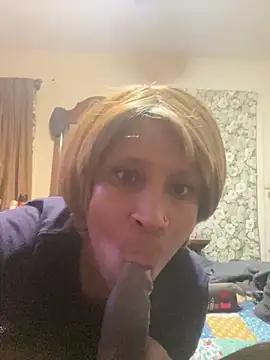 CreammieDelite online show from February 18, 3:57 am