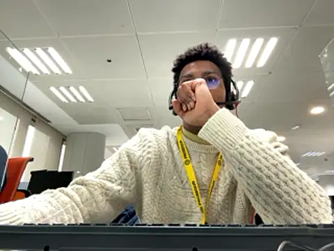 Albert Madrid online show from January 12, 11:04 am