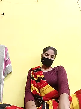 Snapshot of Shreya-750 chatting on November 8, 4:07 pm Shreya-750 online show from November 8, 4:07 pm