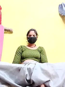 Snapshot of Shreya-750 chatting on November 13, 11:03 pm Shreya-750 online show from November 13, 11:03 pm