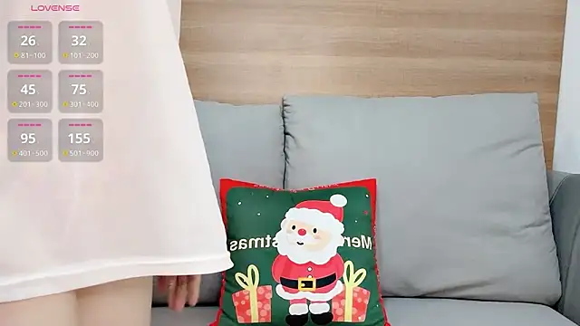 Snapshot of upoo7lt chatting on March 1, 6:37 am upoo7lt online show from March 1, 6:37 am