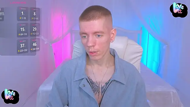 Cristian  Dior online show from November 22, 5:56 pm