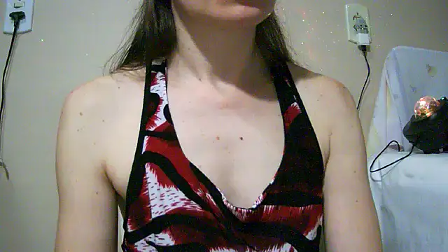 Snapshot of ana_rosadinha chatting on November 17, 1:00 am ana rosadinha online show from November 17, 1:00 am