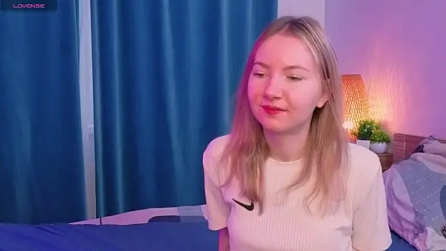 Snapshot of CathyHeximer chatting on January 19, 8:07 am CathyHeximer online show from January 19, 8:07 am