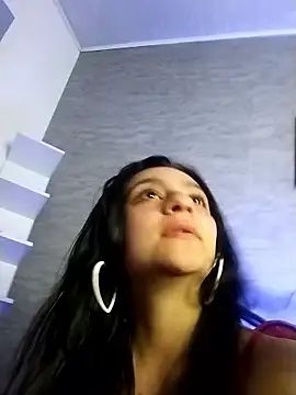 Emmy Palacios online show from January 15, 4:33 pm