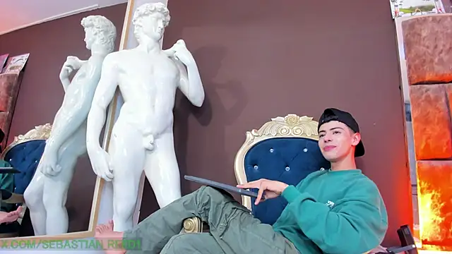 Sebastian Reed online show from February 6, 5:12 am