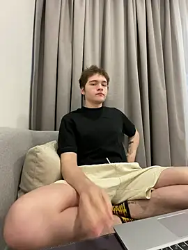 Snapshot of danielxfun chatting on April 28, 4:23 pm danielxfun online show from April 28, 4:23 pm