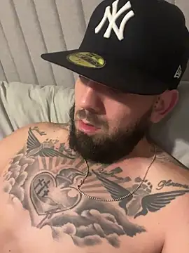 Snapshot of Jamall27 chatting on January 31, 7:56 pm Jamall27 online show from January 31, 7:56 pm