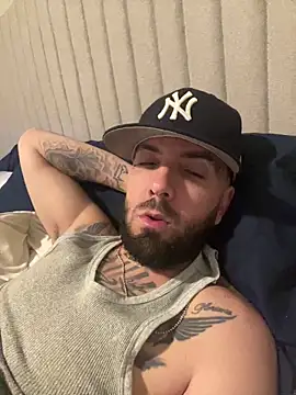 Snapshot of Jamall27 chatting on February 2, 10:58 am Jamall27 online show from February 2, 10:58 am