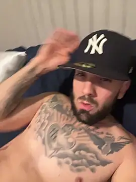 Snapshot of Jamall27 chatting on February 3, 2:33 pm Jamall27 online show from February 3, 2:33 pm