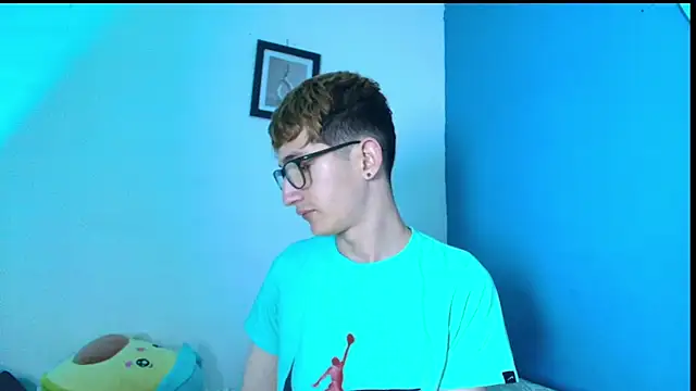 Erick Taylor3 online show from February 28, 9:27 pm