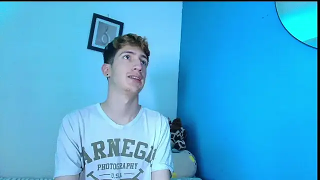 Erick Taylor3 online show from March 8, 9:18 pm