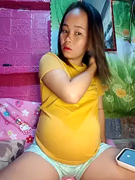 Snapshot of Asian_Pussy23 chatting on April 12, 9:42 pm Asian Pussy23 online show from April 12, 9:42 pm