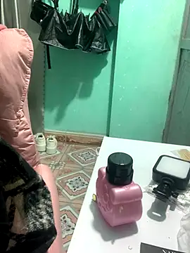 May2k2 online show from January 8, 12:46 am