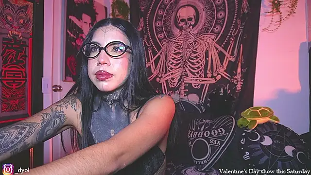 Snapshot of Dalia_Vorhees chatting on February 14, 1:35 am Dalia Vorhees online show from February 14, 1:35 am