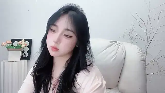 Love-hanzaizai718 online show from December 22, 3:53 pm