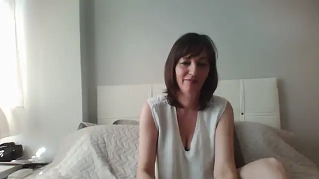 ArianaStarr online show from April 7, 7:20 am